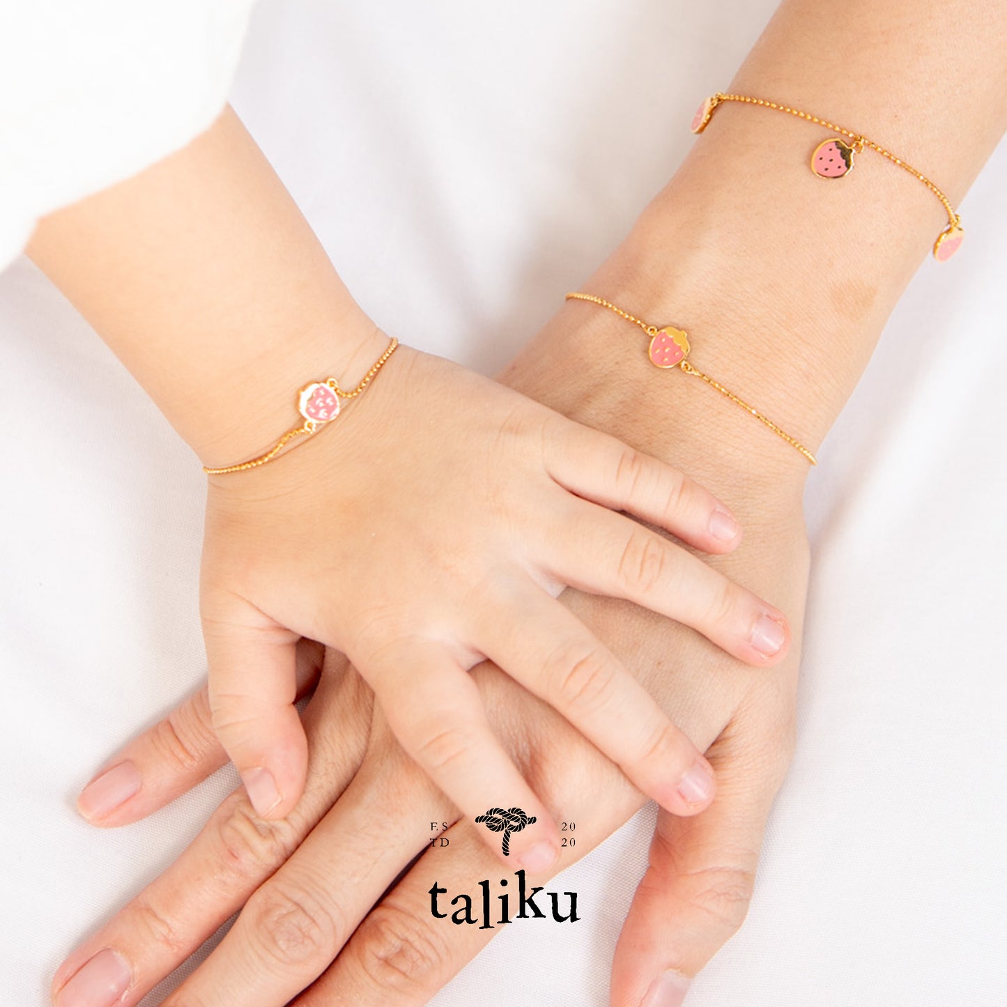 Taliku 5 Sweet Strawberry Bracelet 18K
