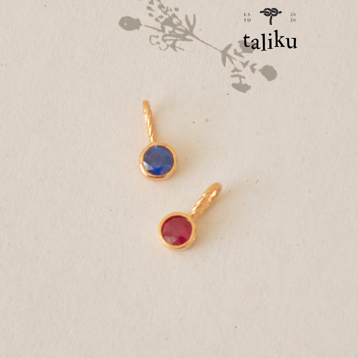 Taliku Bezel Pendant 18k