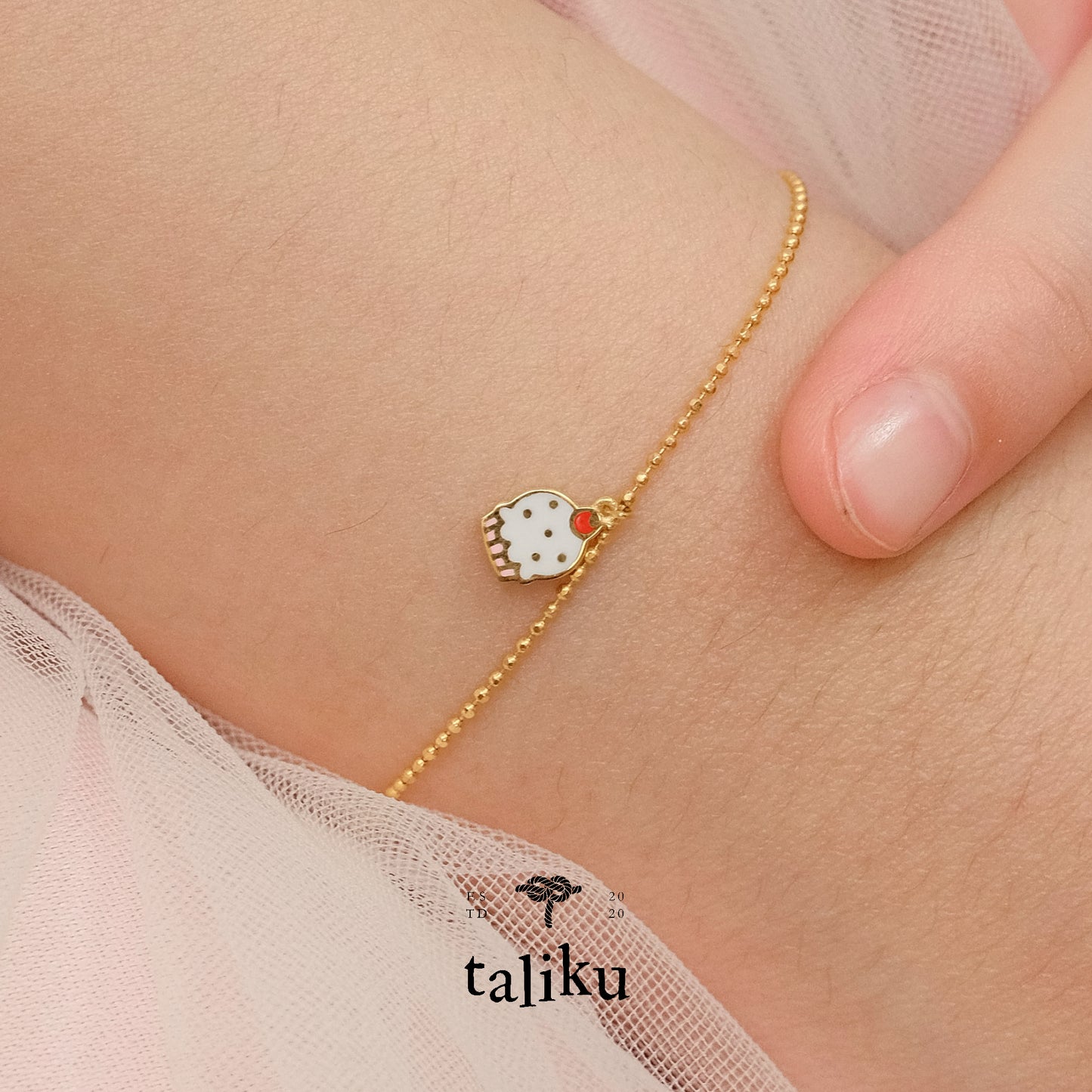 TALIKU Sprinkle Cupcake Adjustable Chain Bracelet