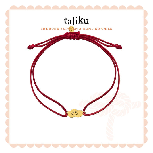 Taliku Smiling Cloud With Silk Cord 18k