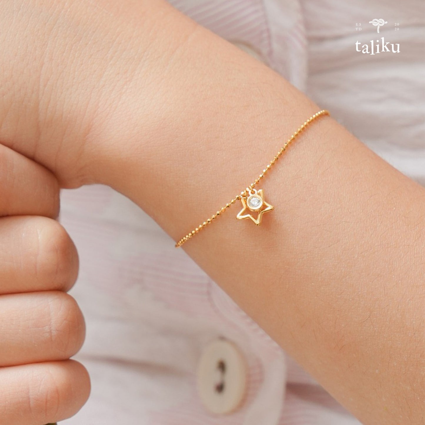 Taliku Twinkling Star Adjustable Bracelet 18K